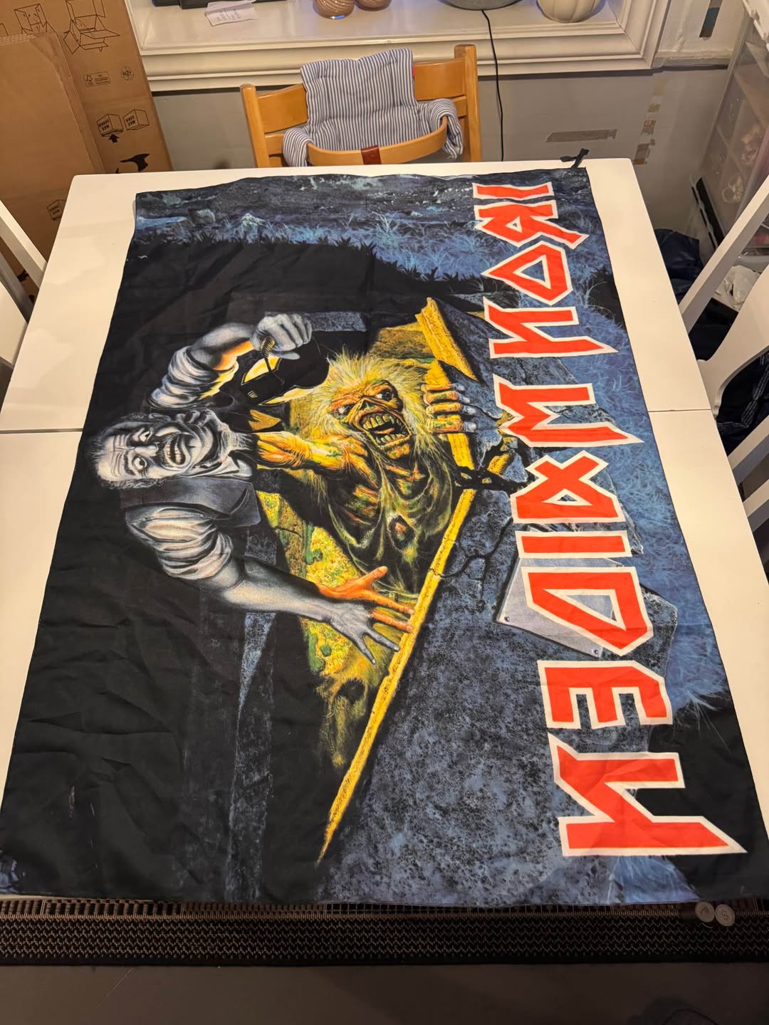 Iron Maiden - No Prayer for the Dying (flagg)
