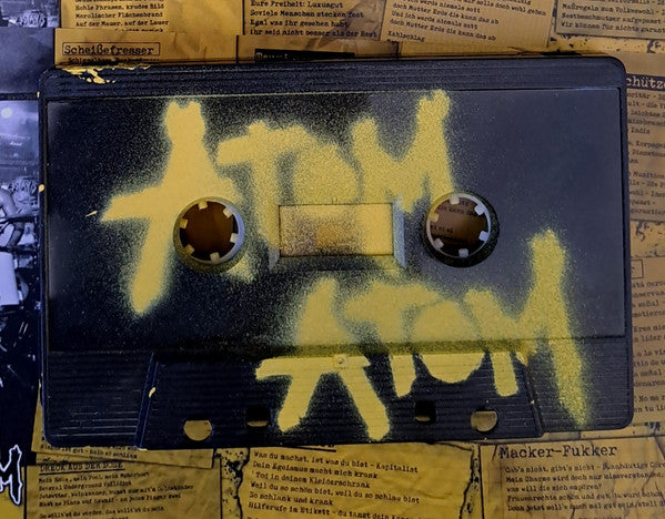 Atom Atom – Licht Aus (MC)